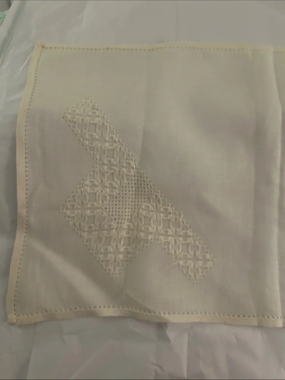 Vintage Linen Hardanger Embroidered Norwegian Runner with 5 Matching Placemat